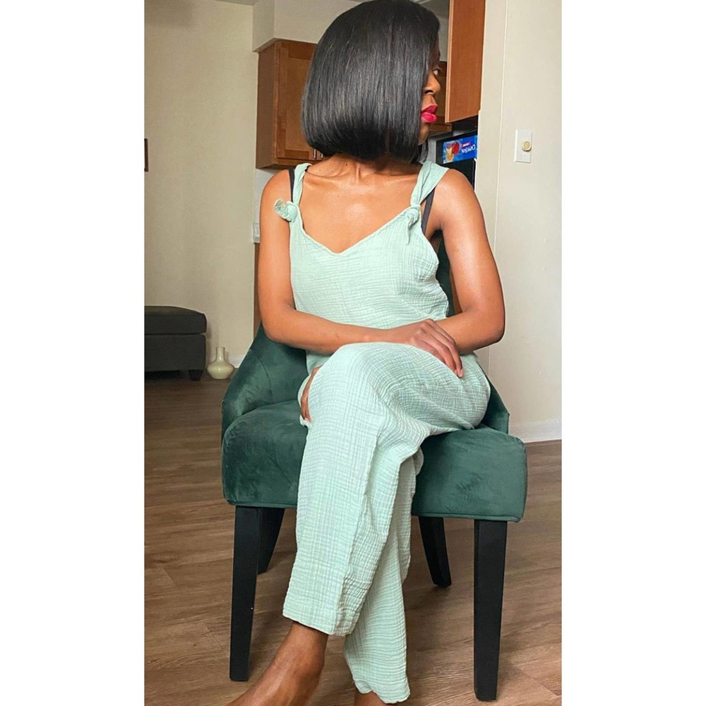 Zara green mint jumpsuit xs nwt tie knot v neck